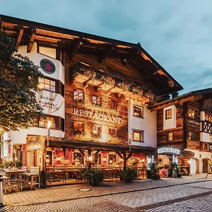 Hotell Gluecksschmiede - Hinterglemm, Saalbach-Hinterglemm